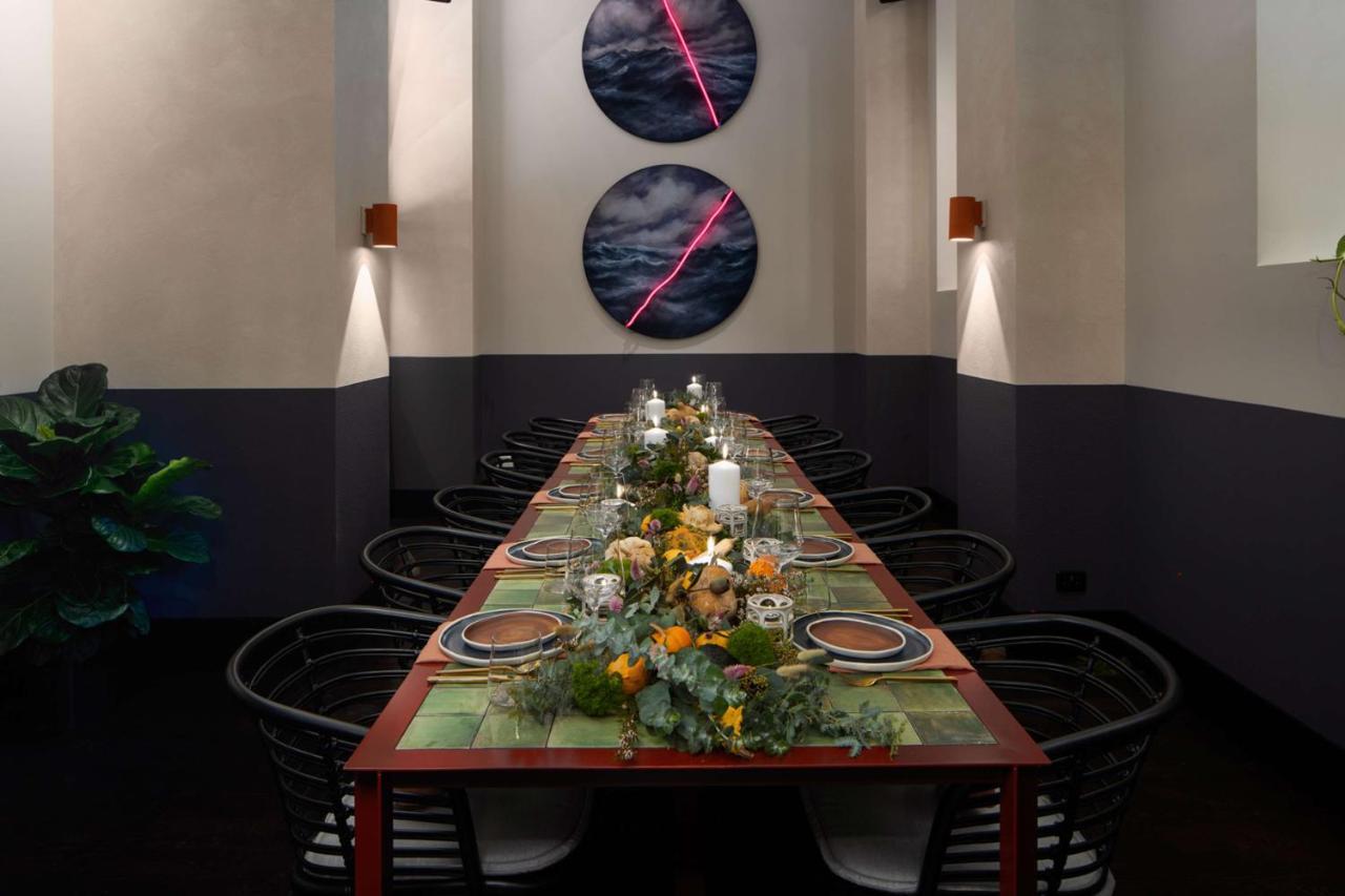 Hotel Qt Newcastle Exteriér fotografie The private dining room at The Ivy, St John's Wood